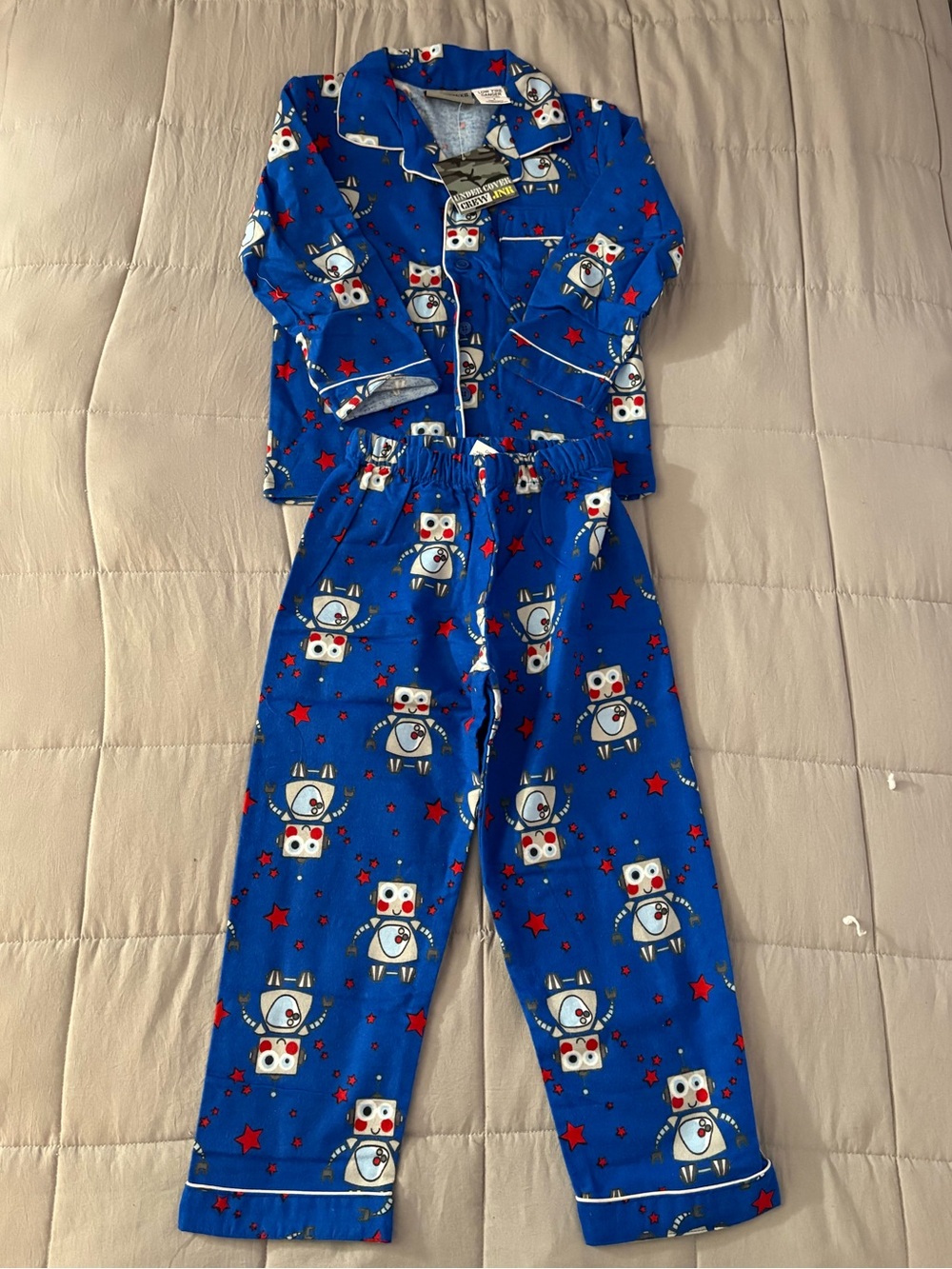 New with tags, cotton flannel pjs set, size 4